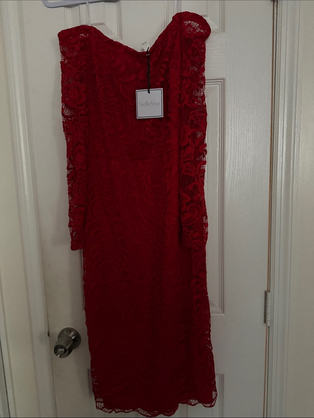 Red Lace Midi Dress - Petite Amour